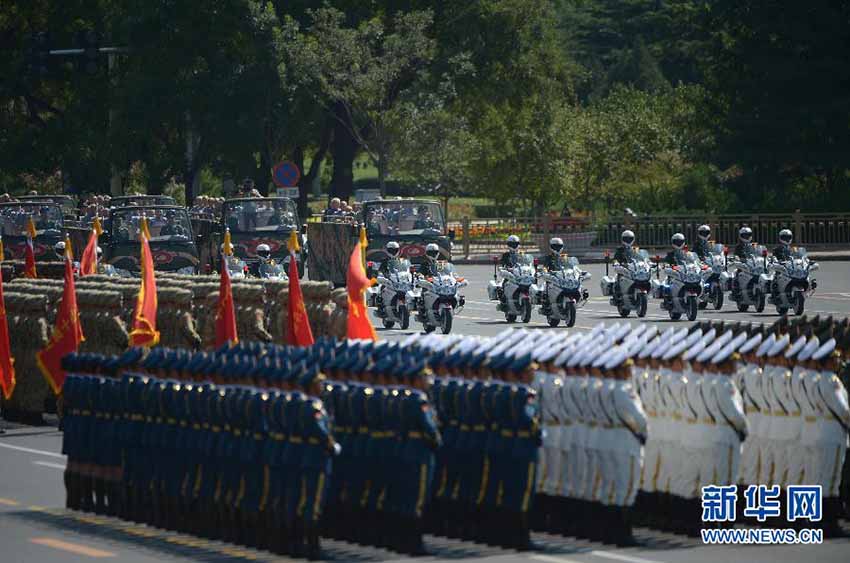 Parada do Dia da Vitória: Formação de Veteranos presente na Praça Tiananmen