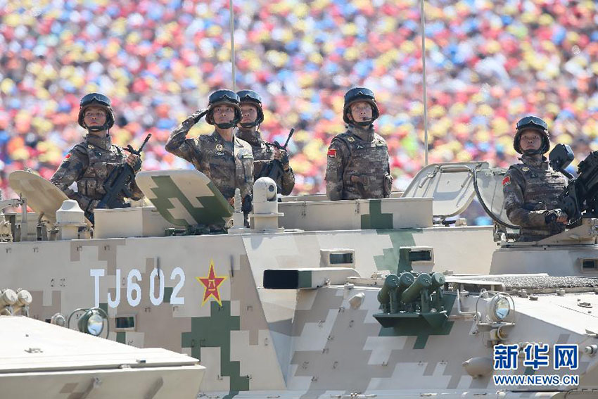 China apresenta novos armamentos no desfile do Dia da Vitória