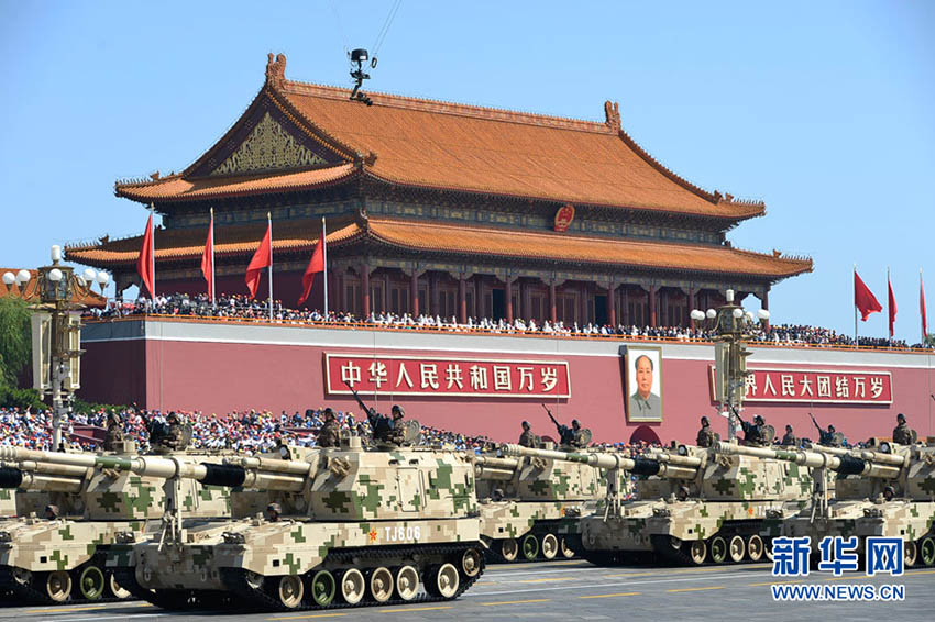 China apresenta novos armamentos no desfile do Dia da Vitória