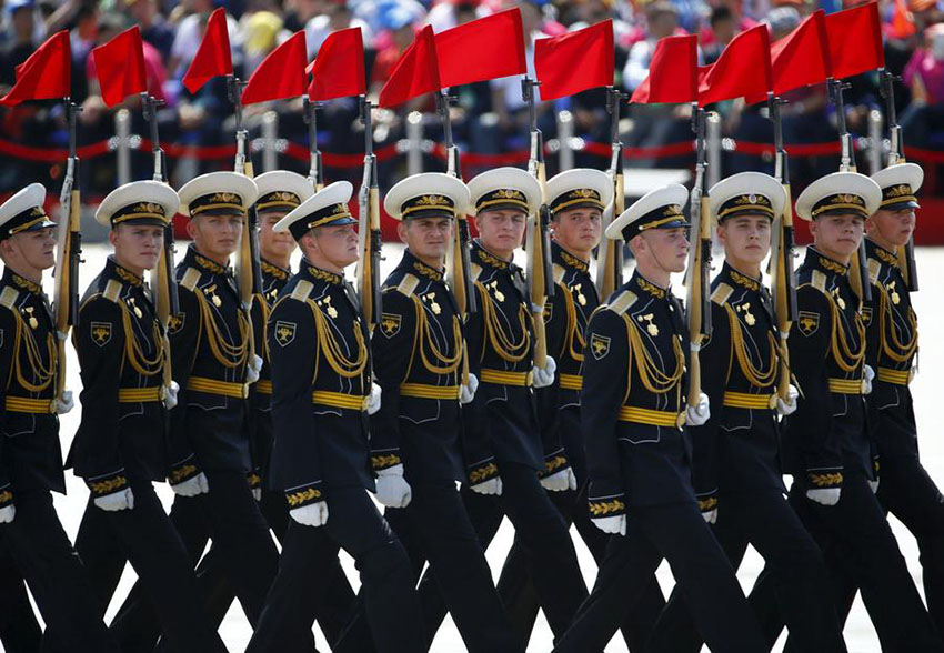 Dezessete unidades estrangeiras participam no desfile do Dia da Vitória na China