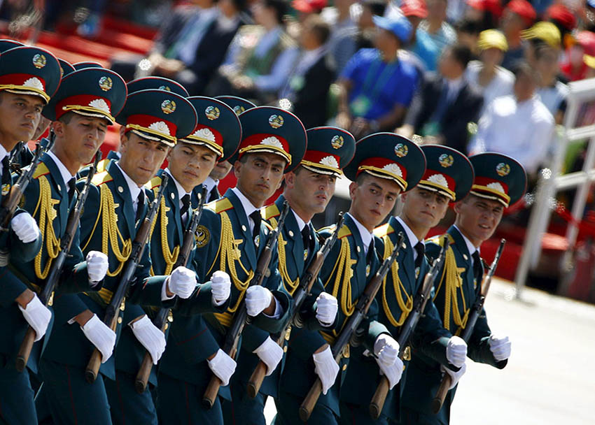 Dezessete unidades estrangeiras participam no desfile do Dia da Vitória na China