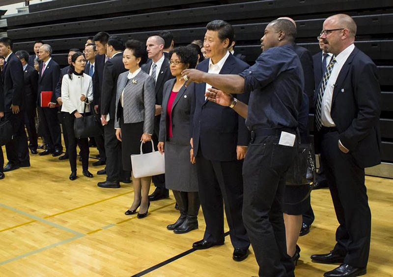 Xi Jinping revisita a Escola Secundária Lincoln