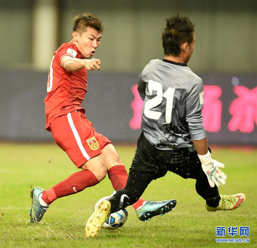 Seleção masculina de futebol da China vence Butão