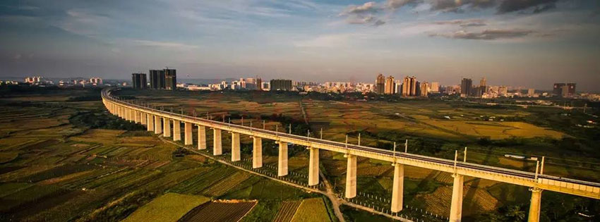 Concluída em Hainan primeira rede ferroviária circular de alta velocidade