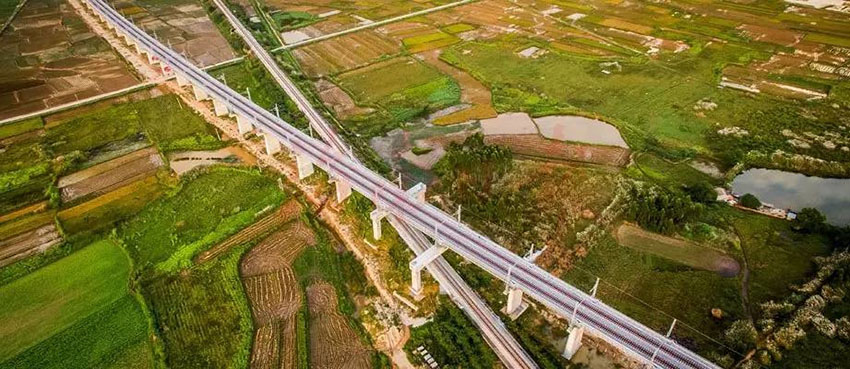 Concluída em Hainan primeira rede ferroviária circular de alta velocidade