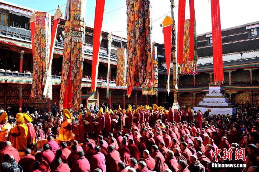 Tibete comemora 20º aniversário da entronização do Panchen Lama