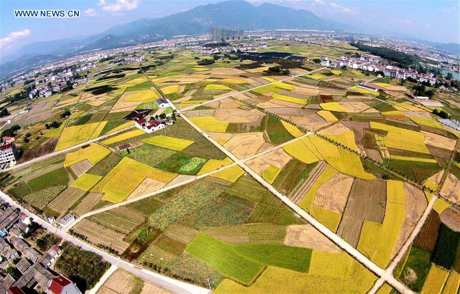 Planos panorâmicos de cidades chinesas em 2015