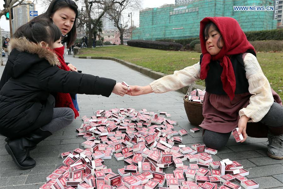 “A Pequena Vendedora de Fósforos”: evento em Shanghai chama atenção para as crianças