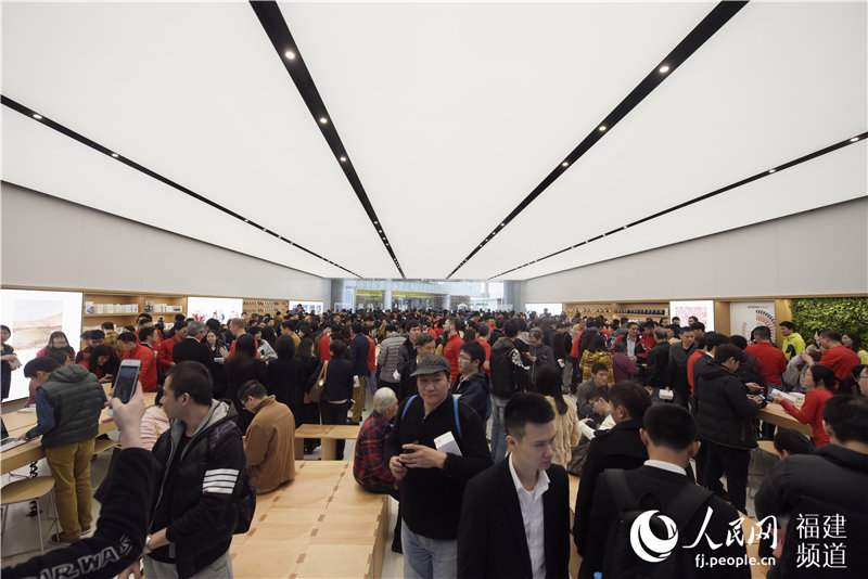 Apple abre mais cinco lojas na China