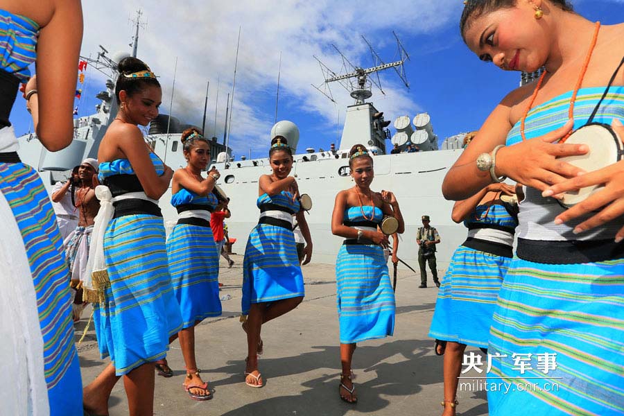 Frota da Marinha chinesa completa primeira visita ao Timor-Leste