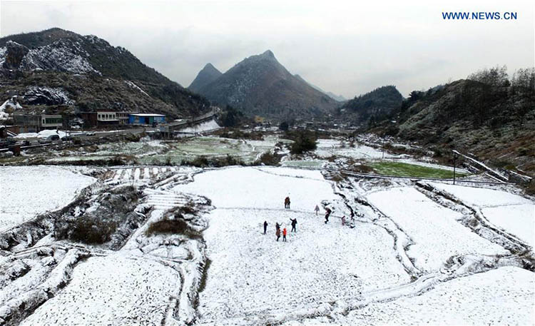 Guangzhou tem sua primeira tempestade de neve nos últimos 60 anos