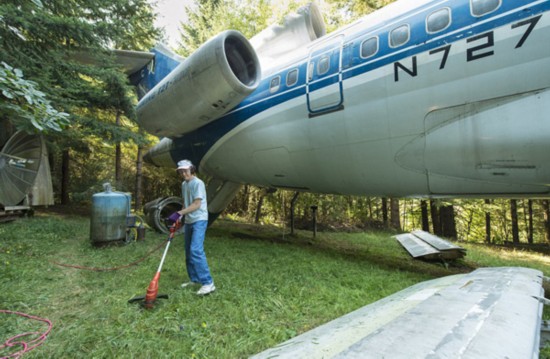 Americano requalifica avião inutilizado tornando-o numa habitação completa