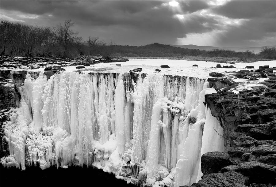 Paisagens únicas da China a preto e branco