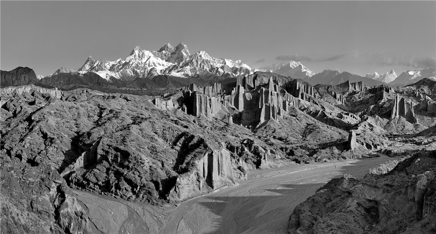 Paisagens únicas da China a preto e branco