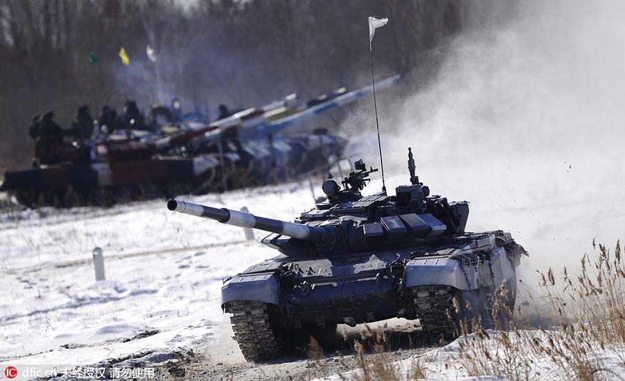 Realiza-se na Rússia a competição Tank Biathlon de 2016