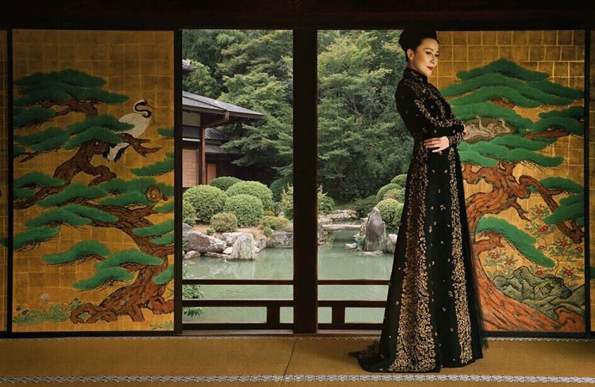 Novas fotos da atriz de Hong Kong Carina Lau