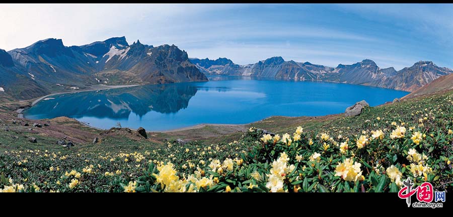 Paisagem do Lago Tianchi no noroeste da China