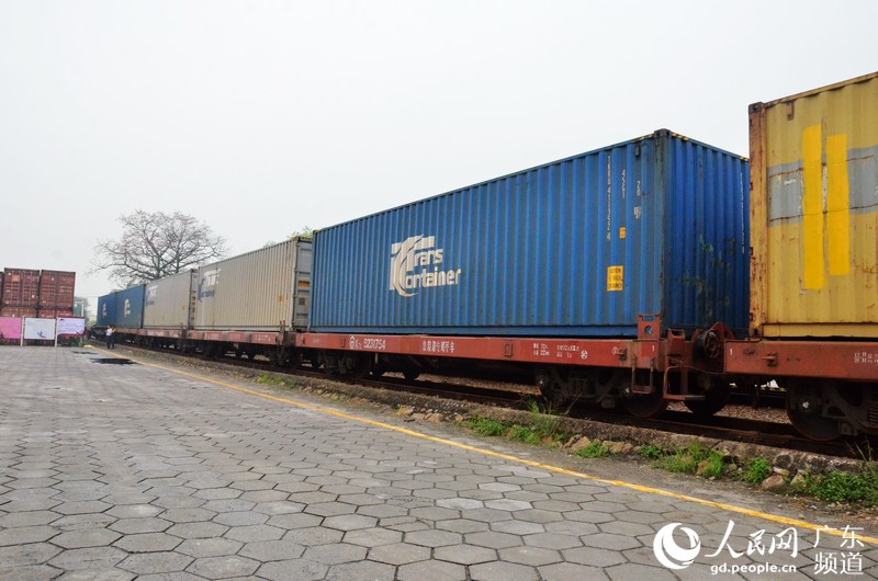 China inaugura o trem que liga Guangdong à Alemanha