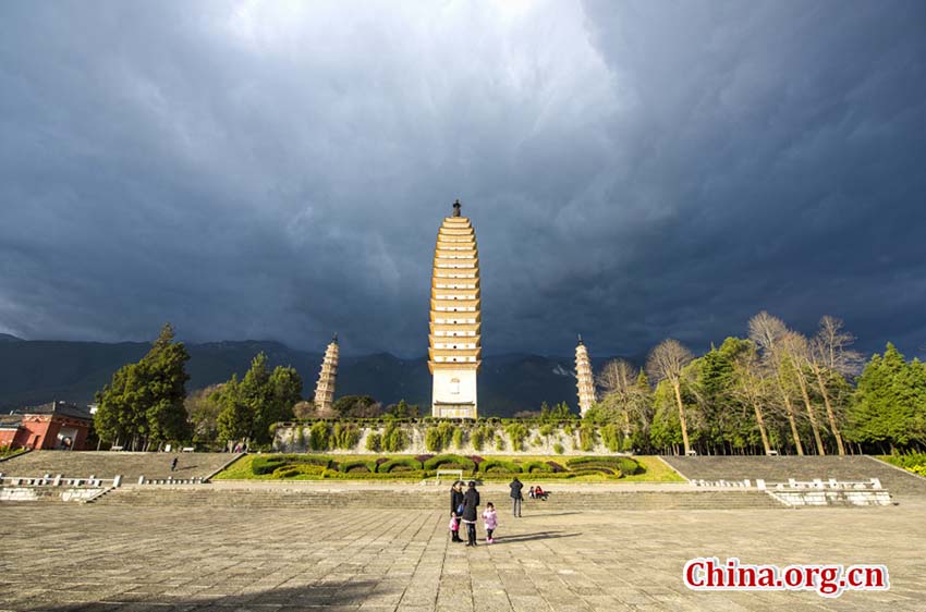 Galeria: Três Pagodes do Templo Chongsheng em Dali