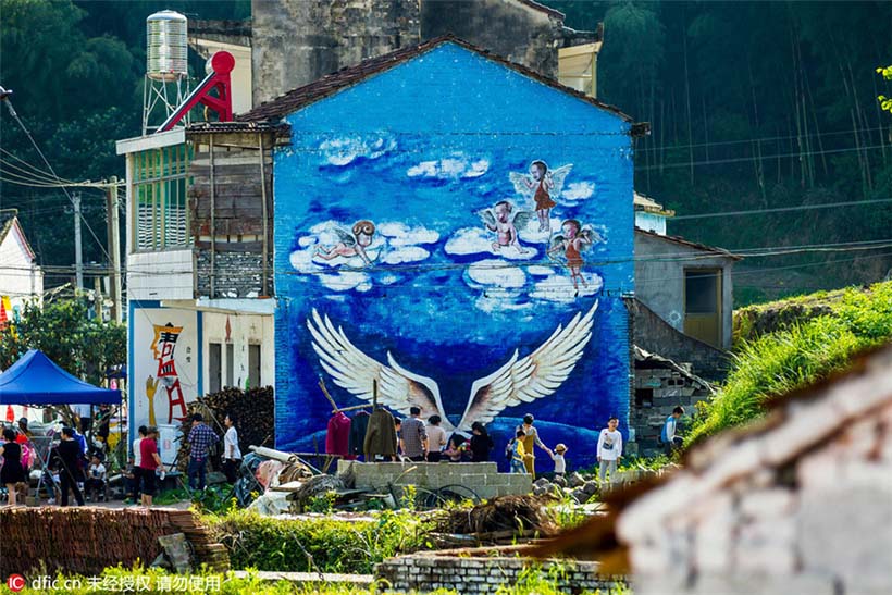 Arte em grafite promove turismo em aldeia de Zhejiang