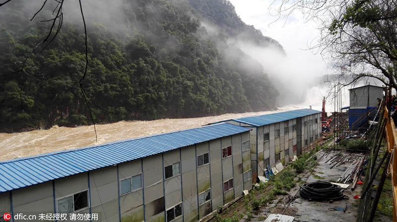 Deslizamento de terra no sudeste da China deixa 34 mortos e quatro desaparecidos