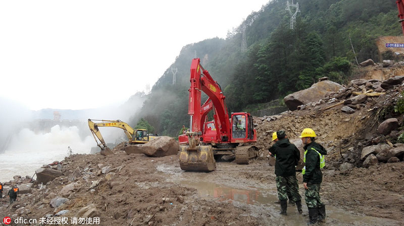 Deslizamento de terra no sudeste da China deixa 34 mortos e quatro desaparecidos