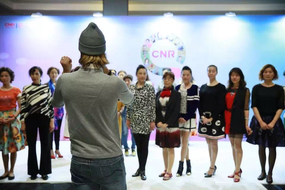   Concurso de moda: Donas de casa de Shanghai dão vida à beleza clássica e moderna