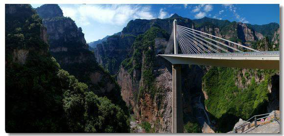 Ponte Xianshenhe na Motanha Taihang