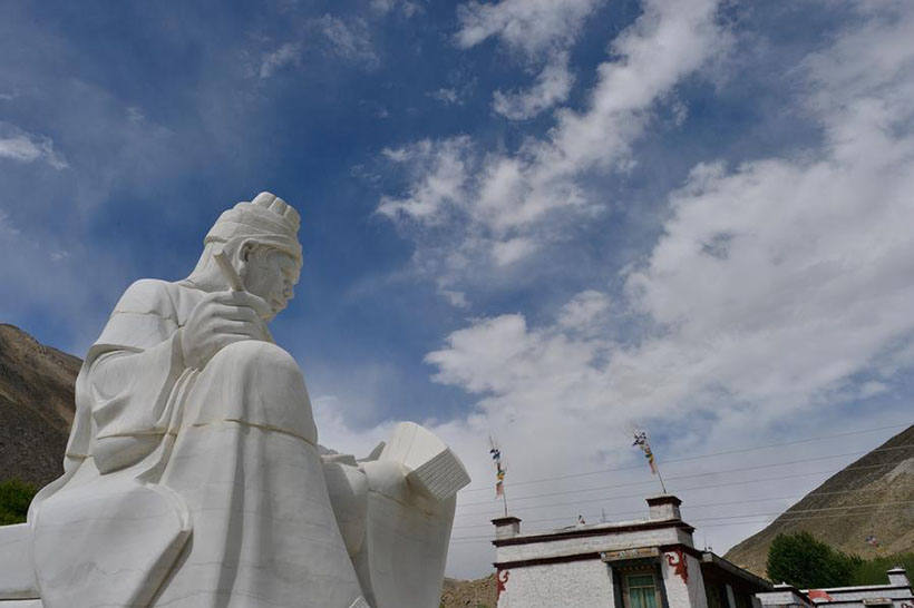 Nova lei protege aldeias antigas de Lhasa