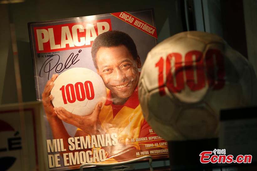 Pelé oferecerá 2 mil itens das suas lembranças pessoais dos tempos de futebolista para leilão