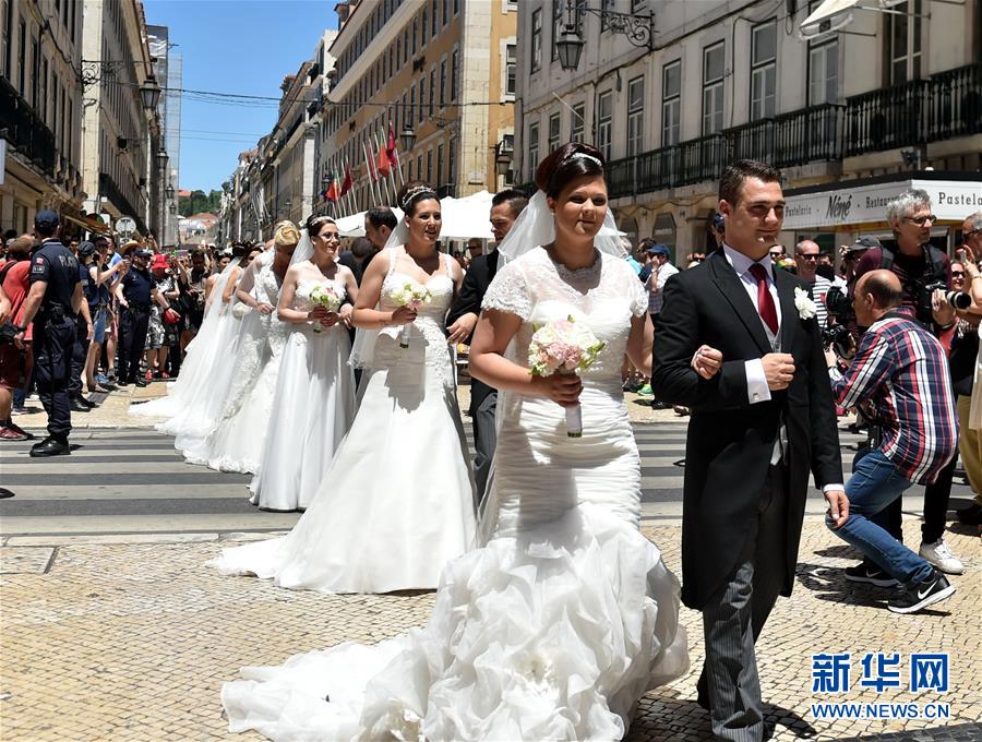 Lisboa volta a acolher a tradição dos Casamentos de Santo António