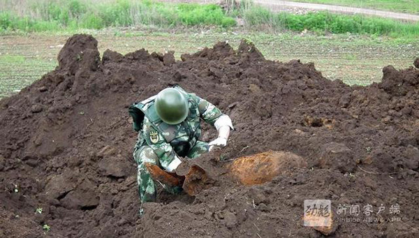 Descoberta bomba deixada por Japão há 70 anos no nordeste da China