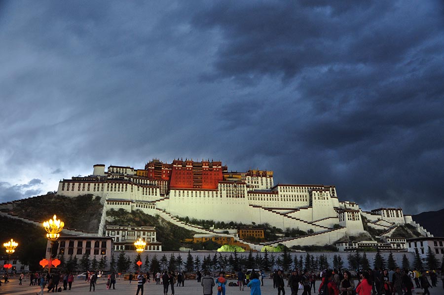 Palácio de Potala, um palácio no teto do mundo