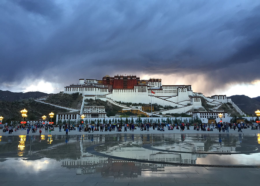 Palácio de Potala, um palácio no teto do mundo