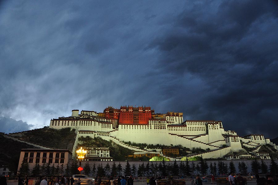 Palácio de Potala, um palácio no teto do mundo