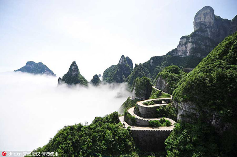 Paisagem da Montanha Tianmen em Hunan