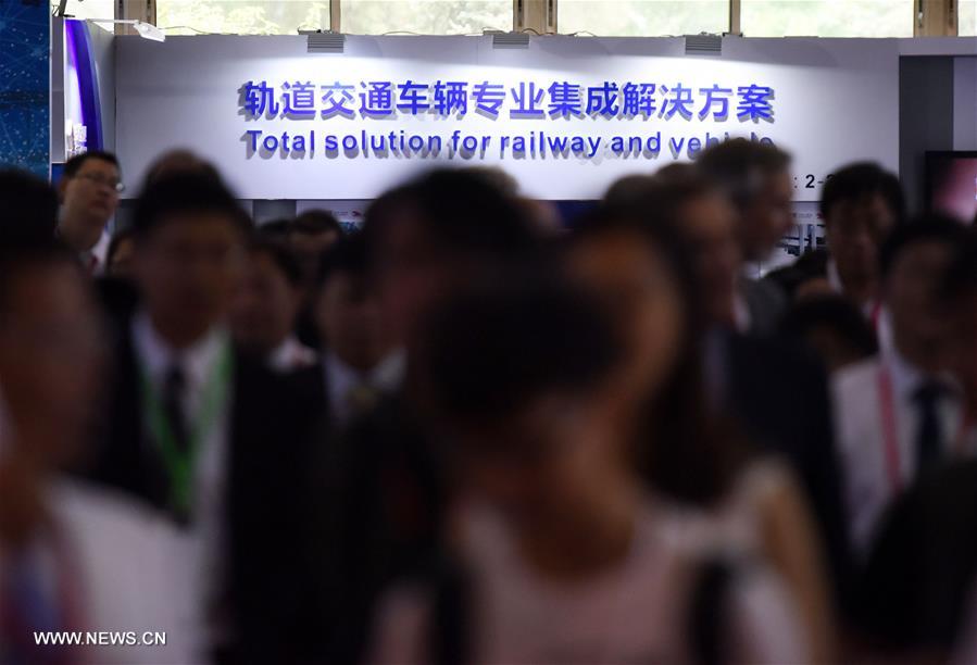 Beijing realiza exibição “Ferrovias Modernas 2016”