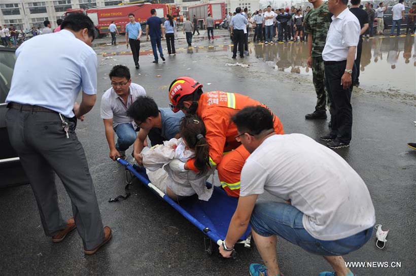 Clima extremo deixa 98 mortos e 800 feridos no leste da China