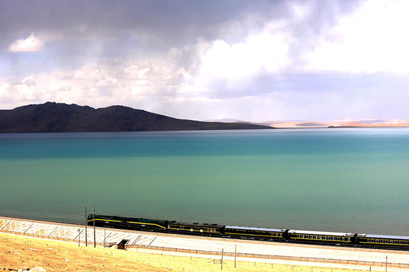 Décimo aniversário da ferrovia na altitude mais alta do mundo