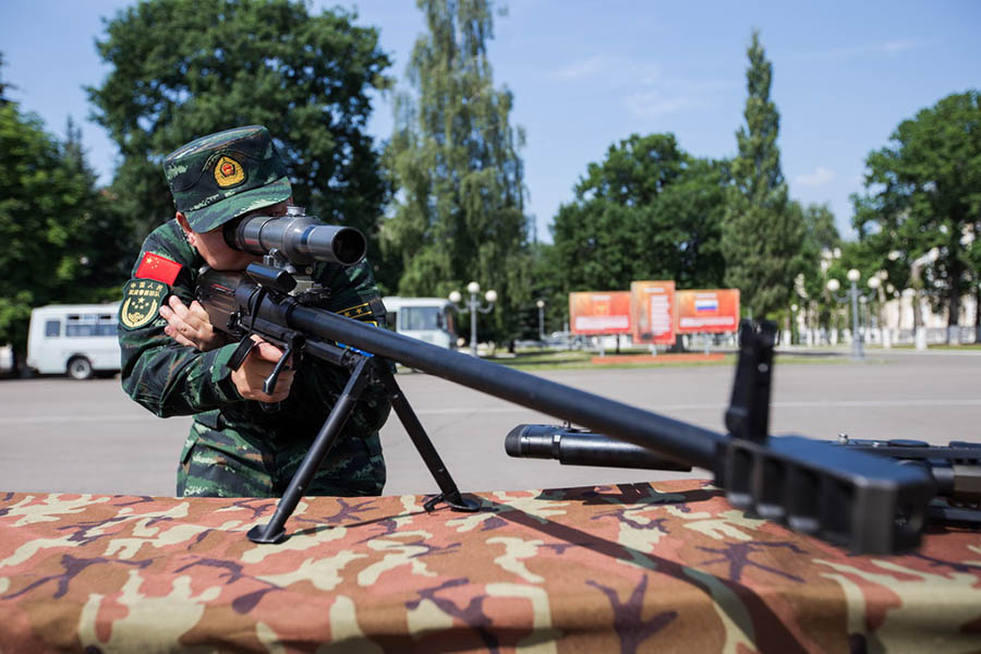 China e Rússia organizam exercícios militares antiterrorismo conjuntos