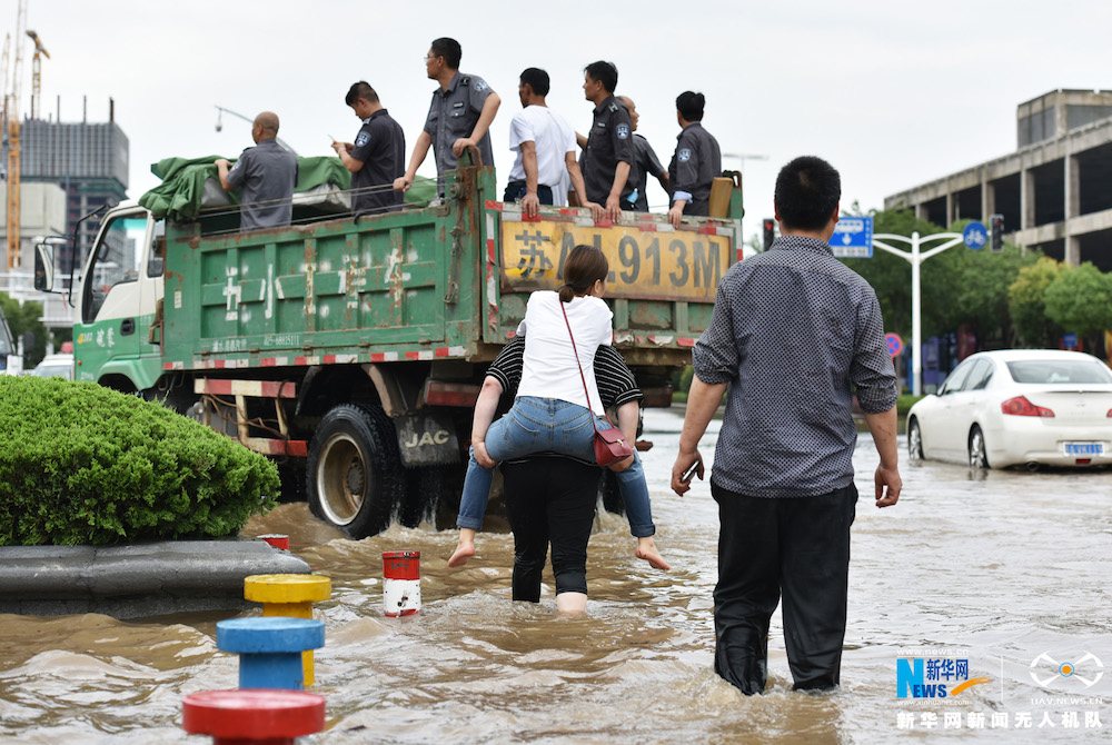 Fotos Aéreas: Tempestade abate-se sobre Nanjing