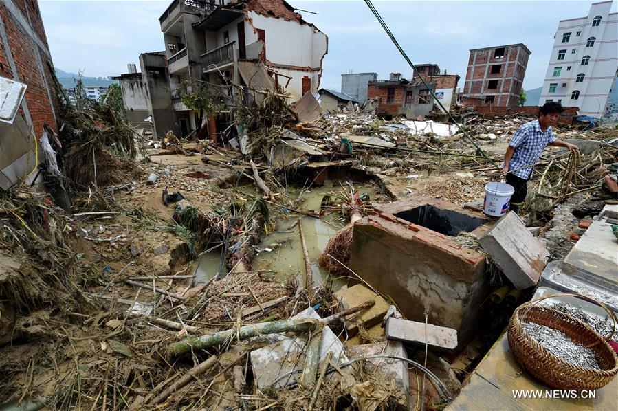 Tufão Nepartak deixa 10 mortos e 11 desaparecidos no leste da China