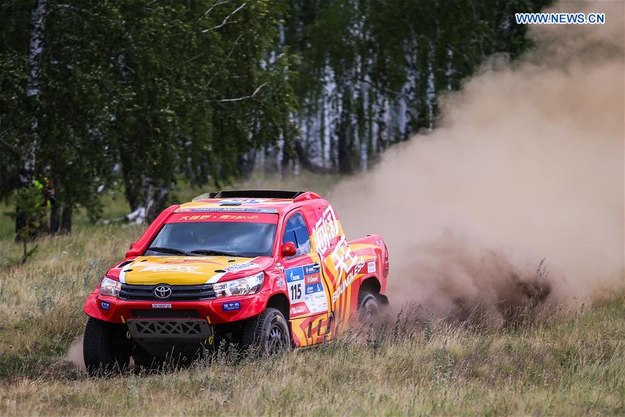 Rússia realiza rally da Rota da Seda Moscovo-Beijing