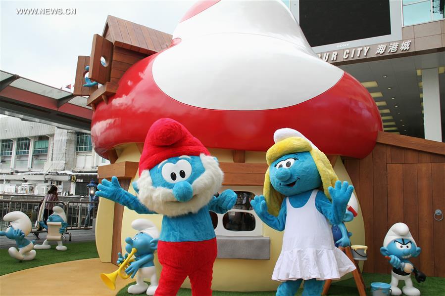 Hong Kong realiza exposição artística “Somos Todos Smurfs”