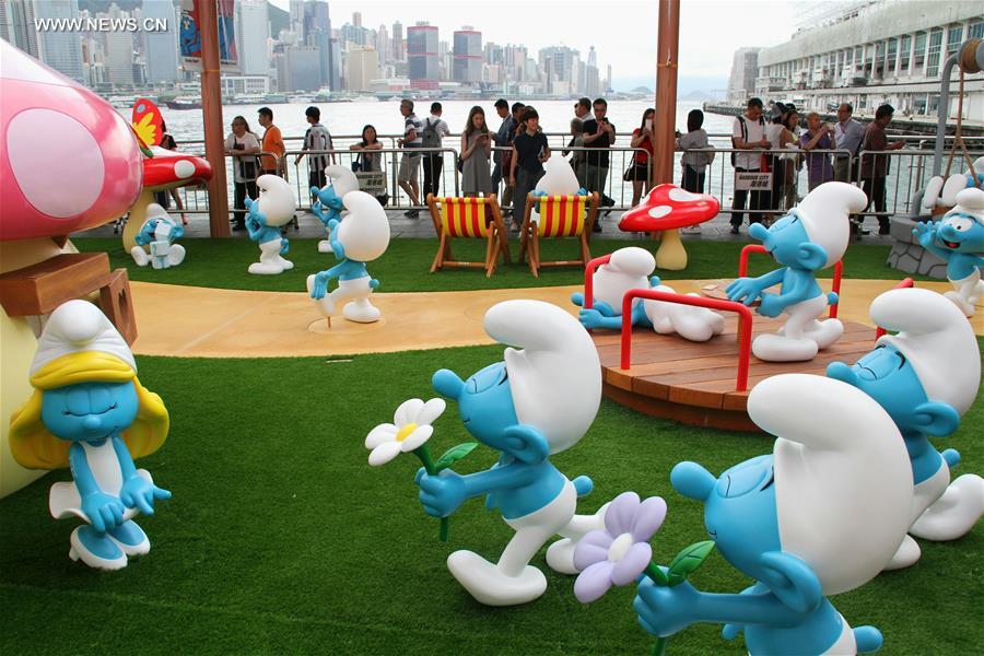 Hong Kong realiza exposição artística “Somos Todos Smurfs”