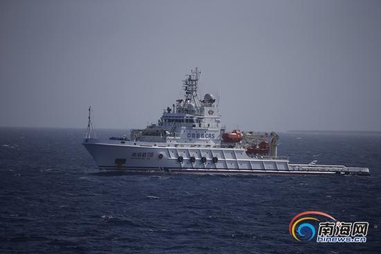 Marinha chinesa realiza  exercício de salvamento no Mar do Sul da China