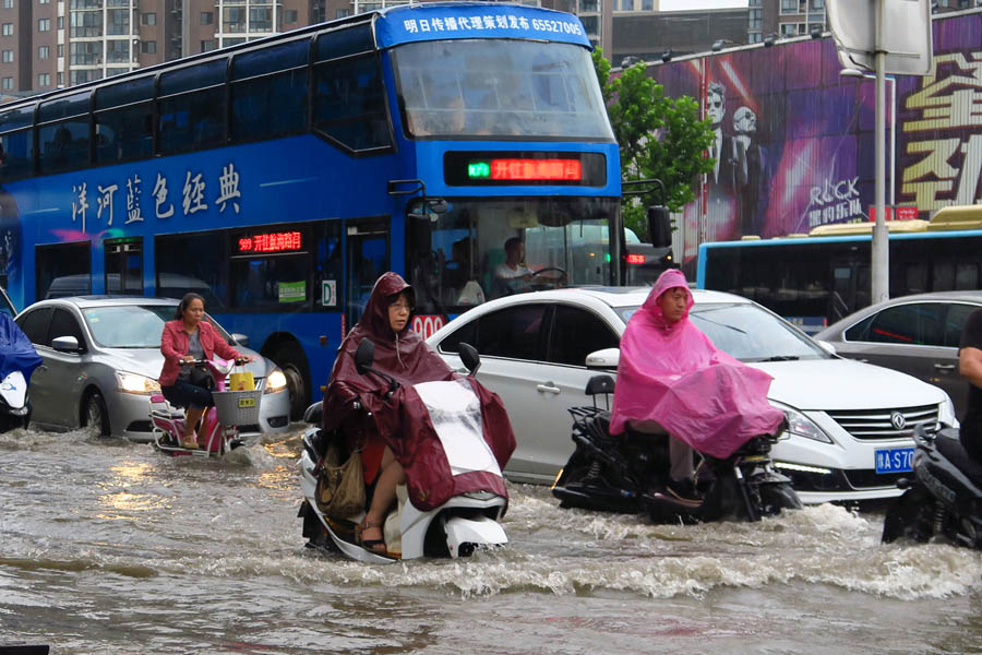 China aumenta nível de alerta para tempestade