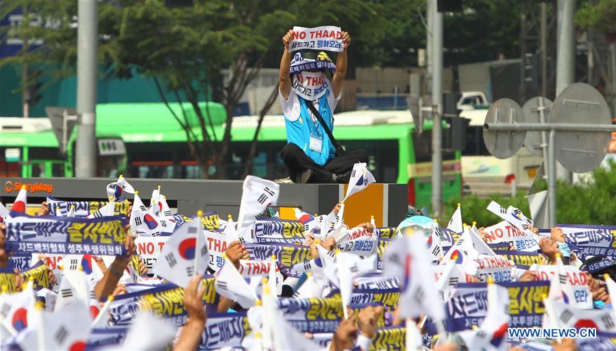 Mais de 2 mil sul-coreanos protestam contra implantação do THAAD