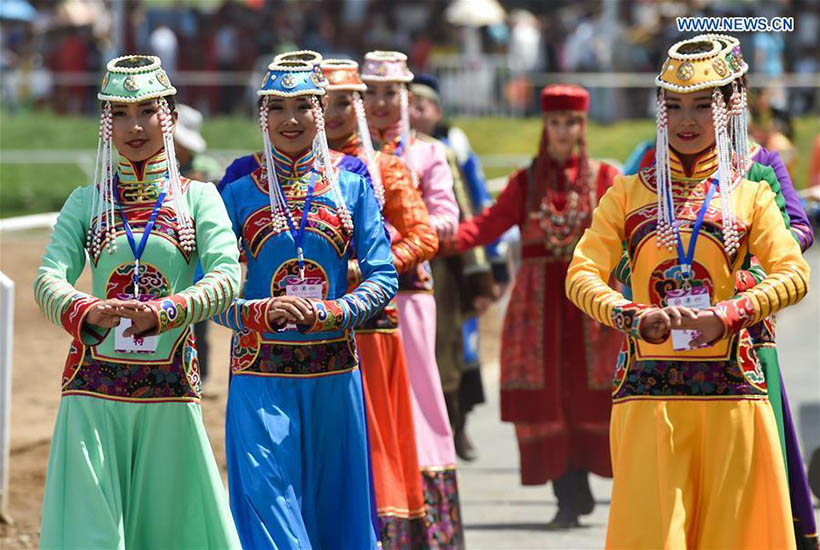 Festival do Nadam é realizado no norte da China