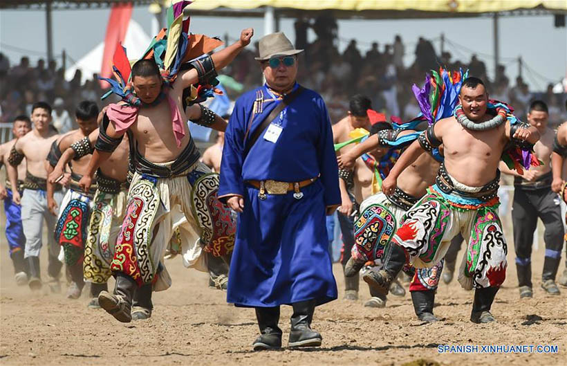 Festival do Nadam é realizado no norte da China